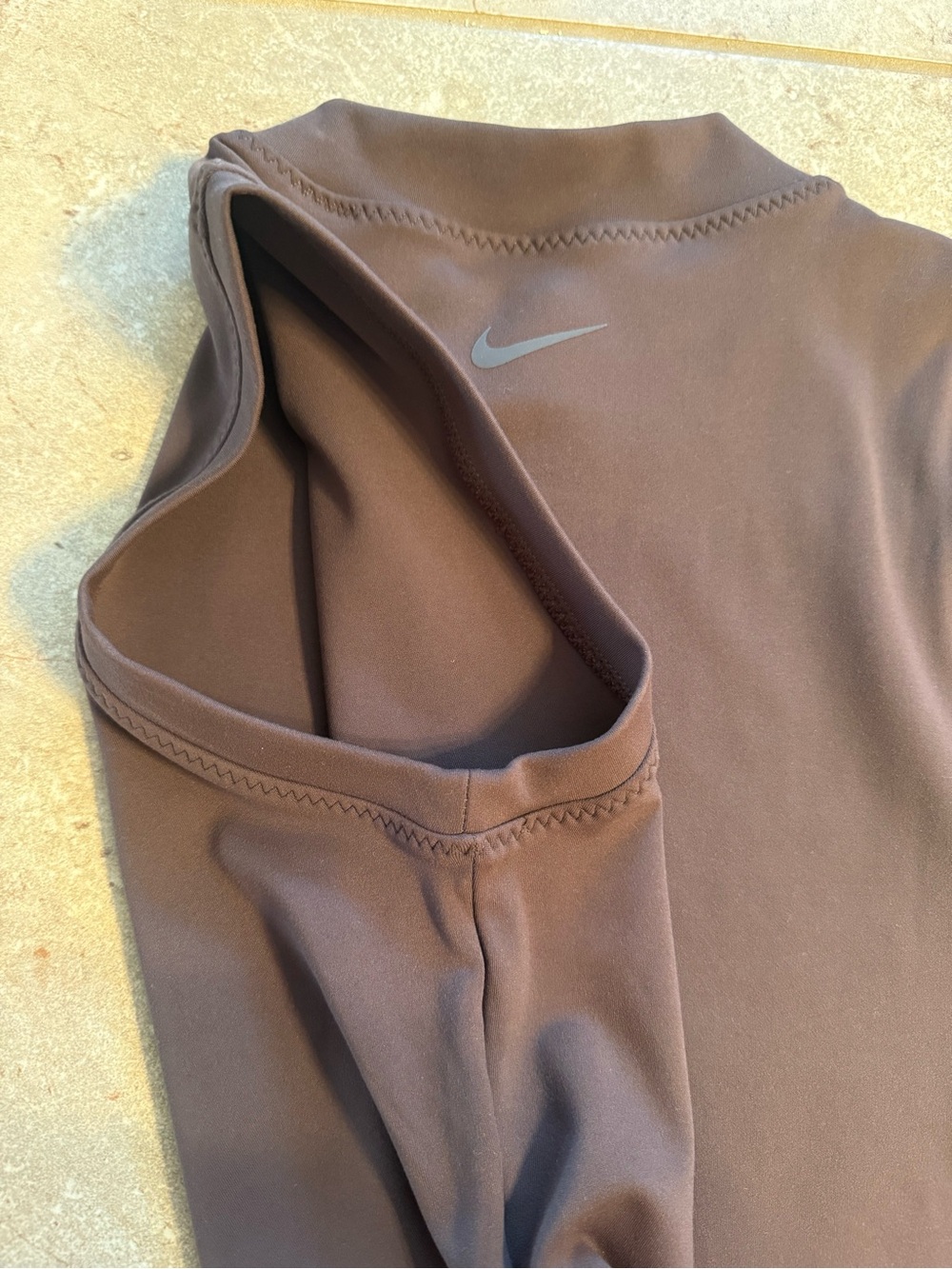 🤎Nike Women's One Fitted Dri-FIT Cropped Tank Top - Baroke Brown NWT Size Small - Picture 8 of 12